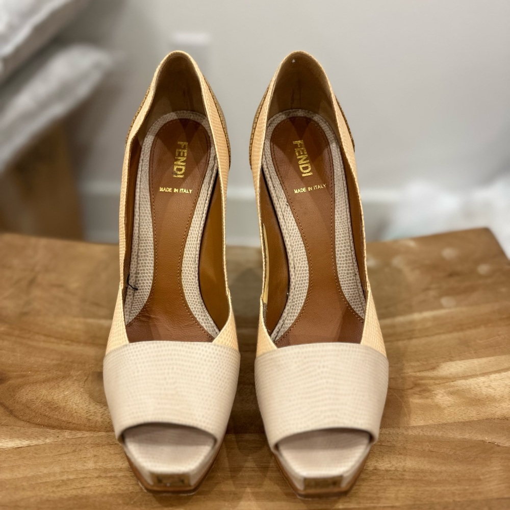 Used Fendi Nude Platform Sandals